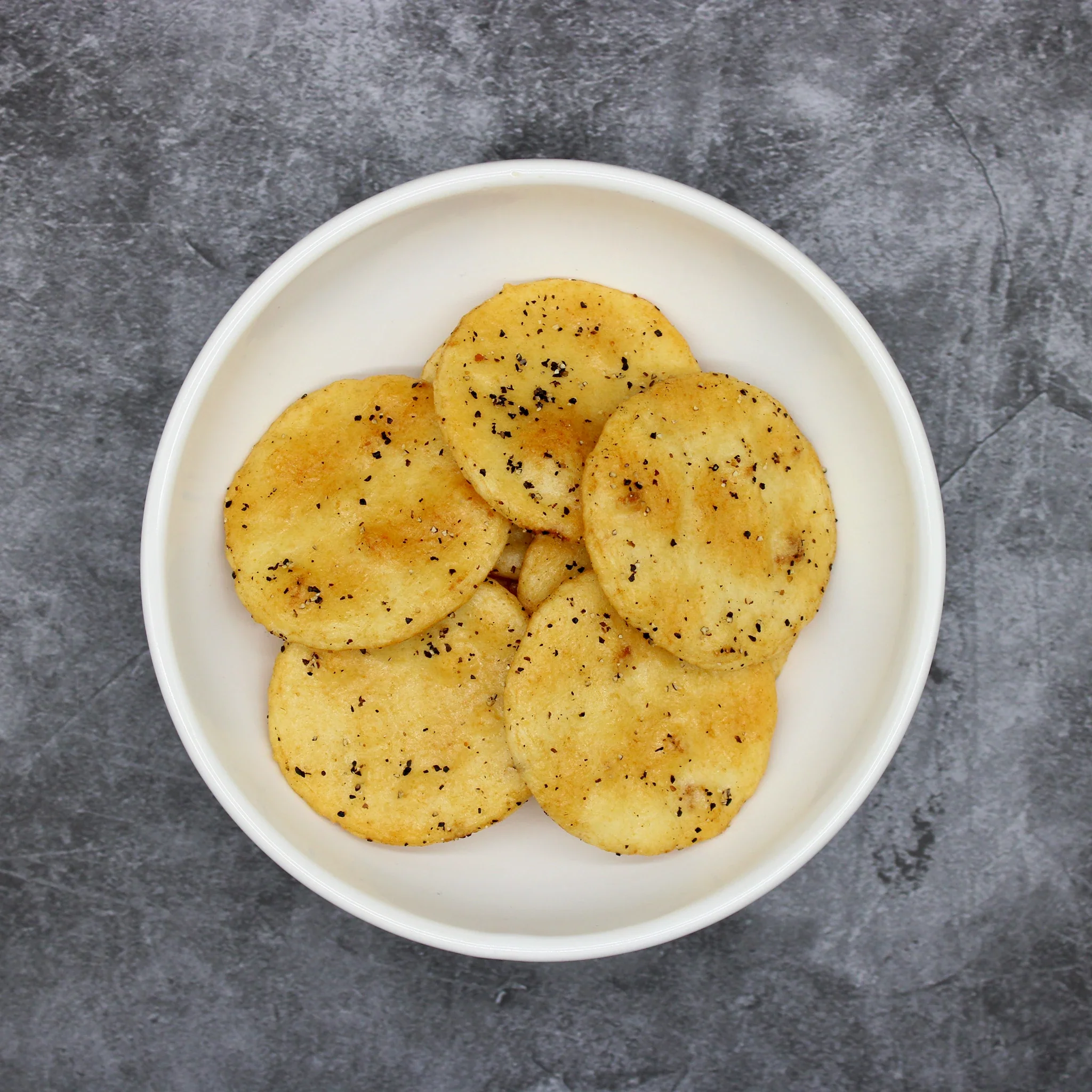 Japanese Rice Crackers - Black Pepper Senbei 90g - Image 3